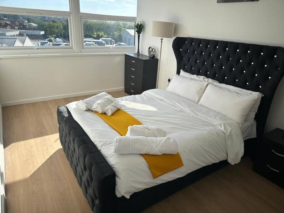 Flat 303 One Bedroom Apartment Birmingham Bagian luar foto